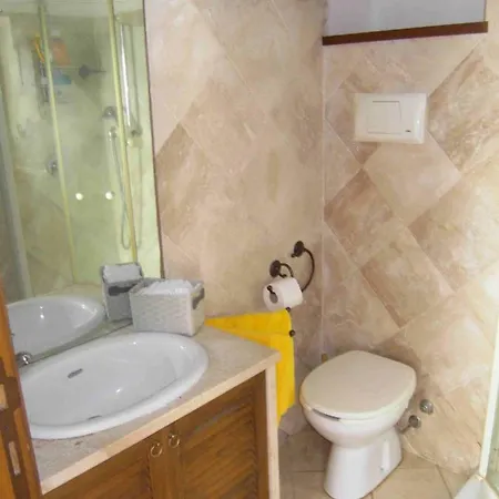 Old Castle S. Croce Feriehus