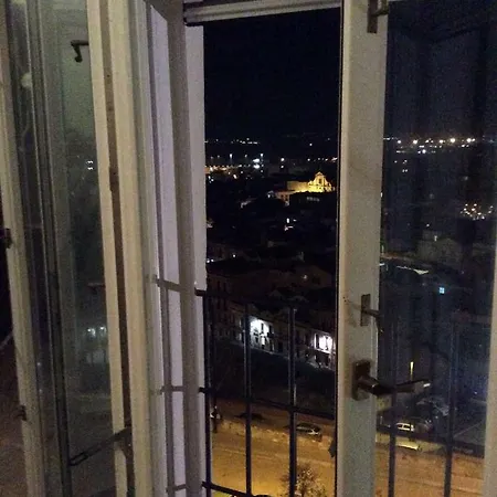 度假居 Old Castle S. Croce 卡利亚里