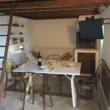 Old Castle S. Croce *